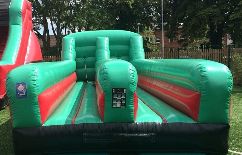 inflatable bungee run hire